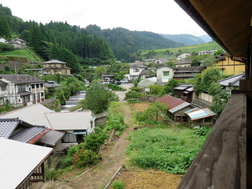 Yunohira Kamiyanagiya Hotel Yufu Exterior foto