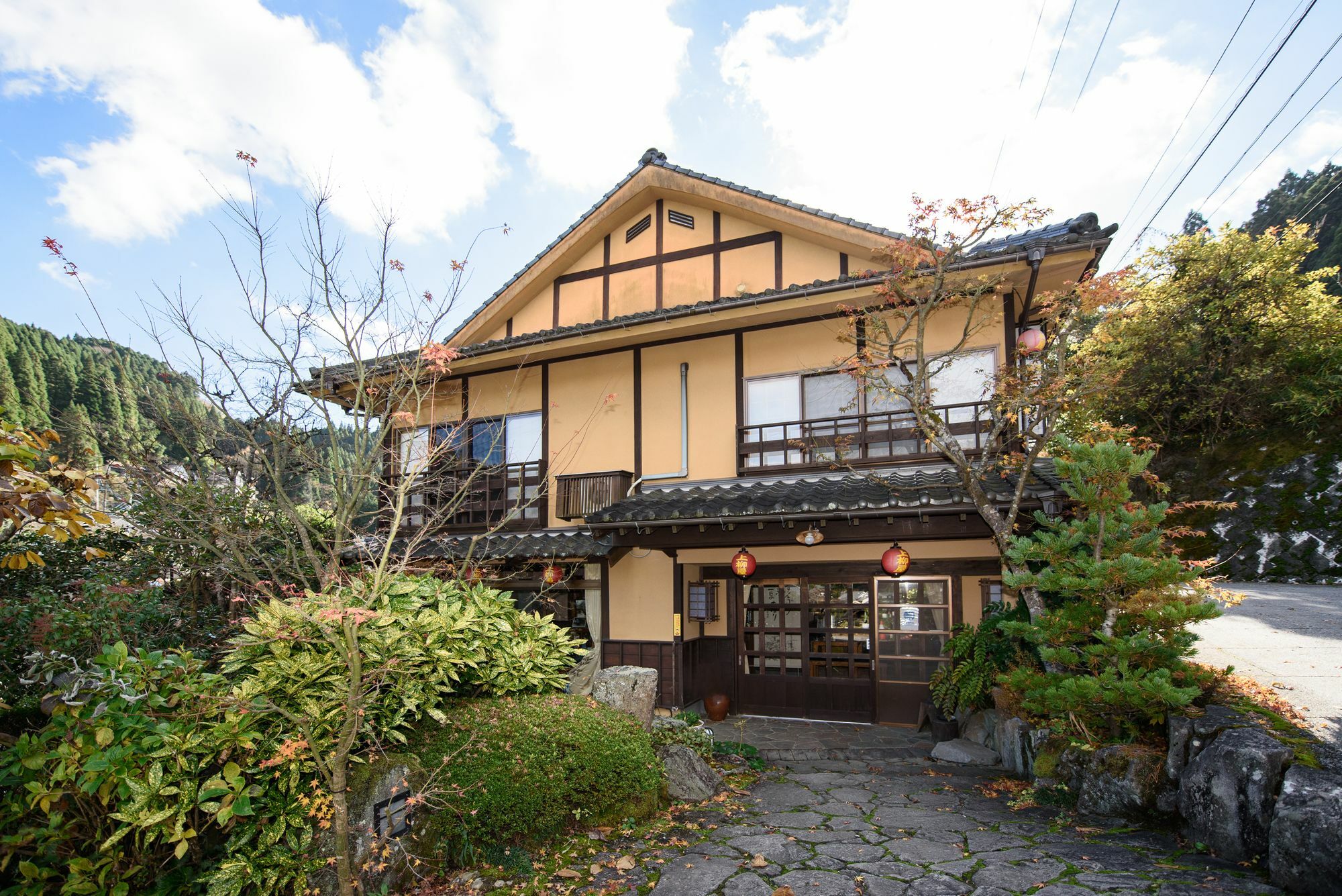 Yunohira Kamiyanagiya Hotel Yufu Exterior foto